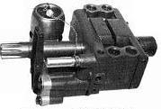 UM70015    Main Hydraulic Pump---Replaces 194698M91, 519343M93
