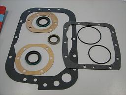 UF60318     New Gasket and Seal Kit---Single Clutch 5 Speed