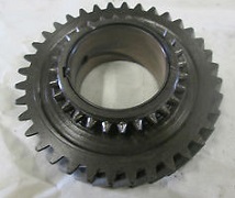 UMF55013U   Countershaft 4th Gear-Used---Replaces 181486M91