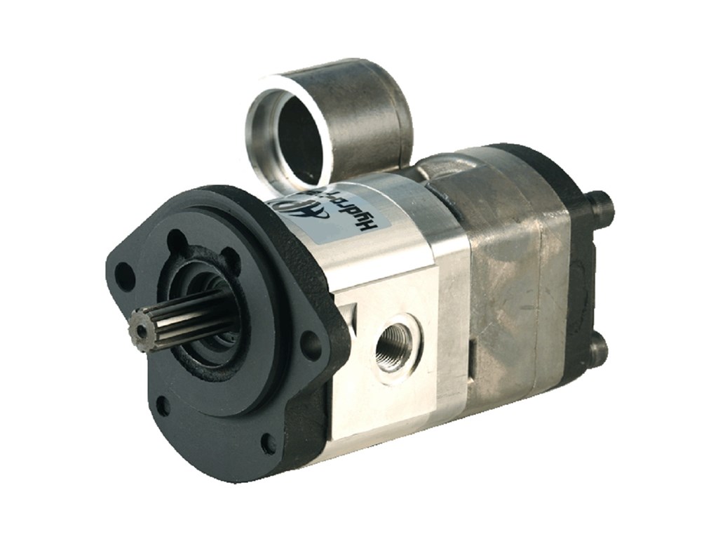 UM70029   Tandem Hydraulic Pump---Replaces 3816910M91