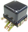 UJD42383     Voltage Regulator---12 Volt 