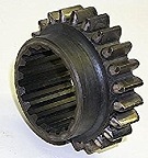 UM55063U   Countershaft Intermediate Gear-Used---Replaces 180419M1